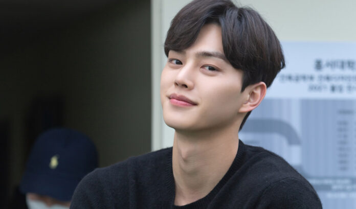 Song Kang - Actor surcoreano