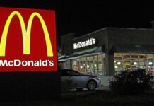 Tragedia en Japón: Estudiante de 15 años muere apuñalada en un McDonald’s en Fukuoka Restaurante McDonald's en la noche